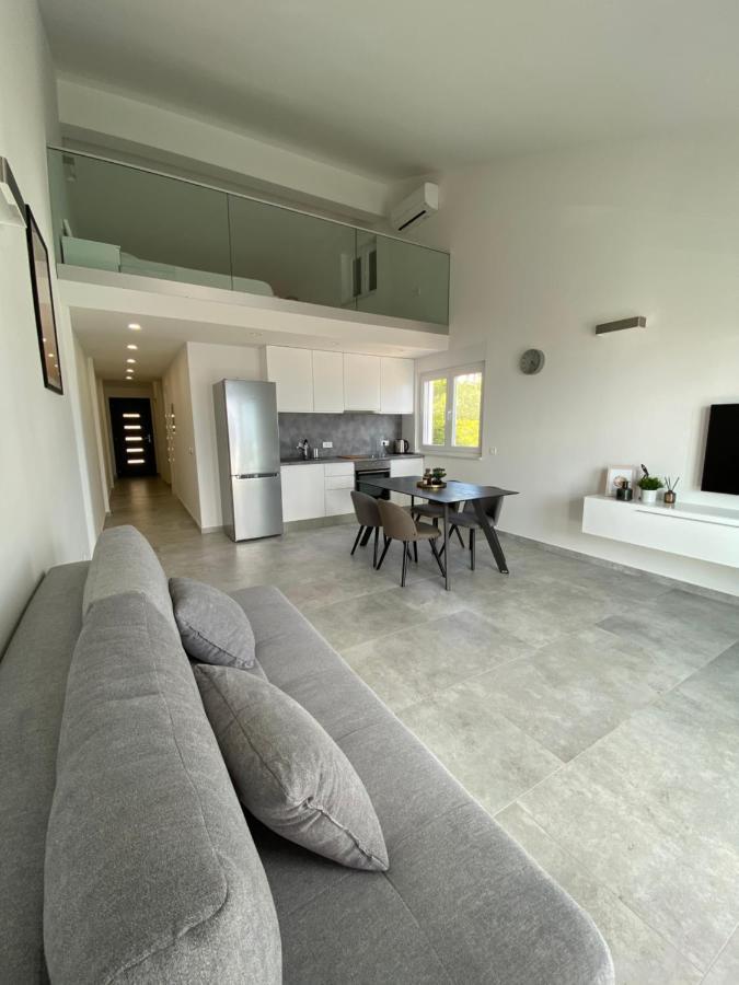 Ferienwohnung Divine Moments Pisak Exterior foto